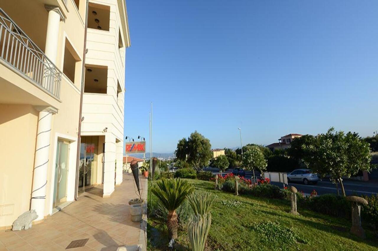 Olbia City Hotel Ngoại thất bức ảnh