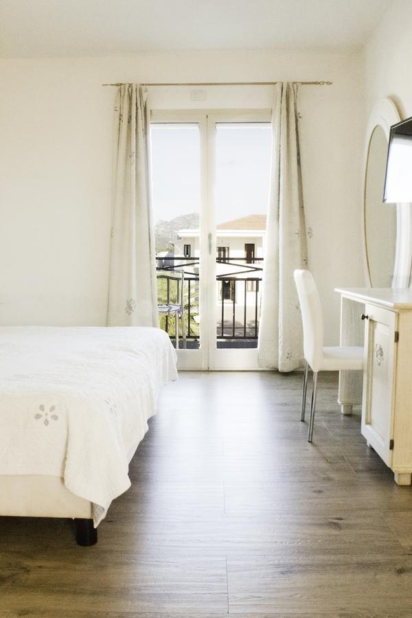 Olbia City Hotel Ngoại thất bức ảnh